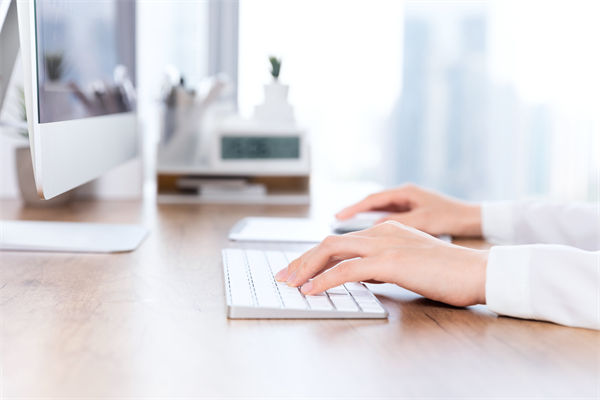 企業(yè)文化理念懸浮空中，如何讓價值觀真正落地生根？