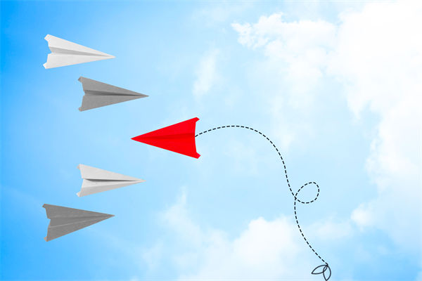 戰(zhàn)略管理如何精準(zhǔn)錨定小眾市場，挖掘潛在的藍(lán)海？