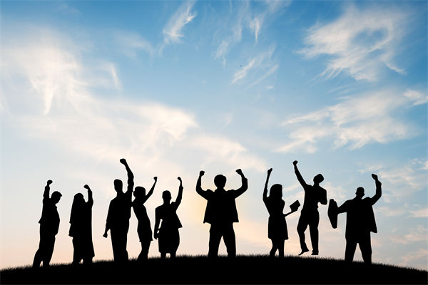 目標(biāo)年年改，是環(huán)境變太快還是規(guī)劃沒抓底層邏輯？