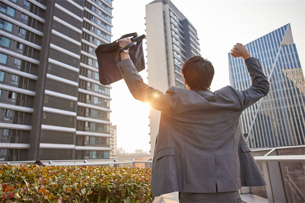 企業(yè)文化分析：為什么越來越多年輕人愛上丑娃娃？