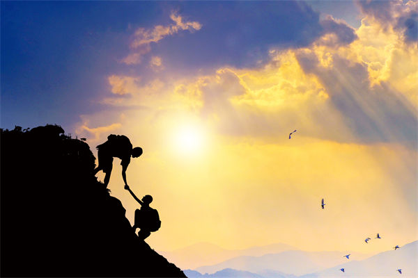 變革期文化斷層危機，管理如何構建韌性傳承體系？