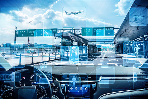 上海街頭真無人出租車要來了，對制造業(yè)有何啟示？