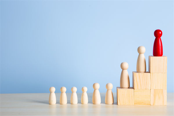 調(diào)薪機制長期滯后市場，企業(yè)怎樣避免人才隱性流失？