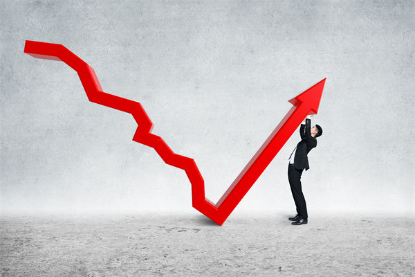 績效反饋只談問題，員工成長動力該如何真正激活？