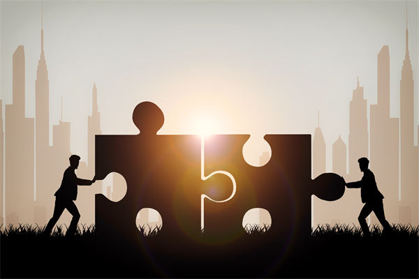 定制化方案落地生根，企業(yè)如何逐步夯實(shí)發(fā)展根基？