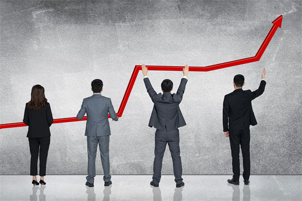 薪酬體系建了又改，管理為何總跟不上戰(zhàn)略步伐？