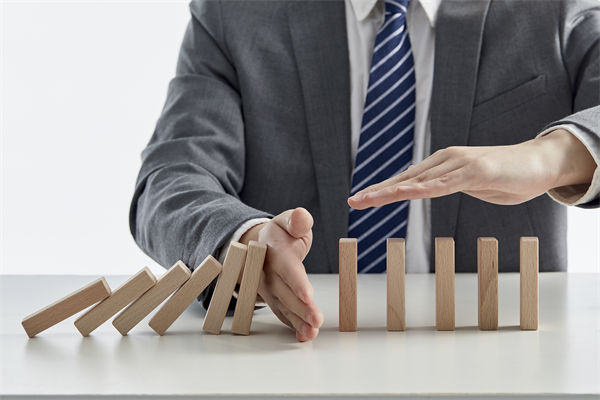 企業(yè)為保預(yù)算平衡砍項目，錯失發(fā)展機(jī)遇，值得嗎？