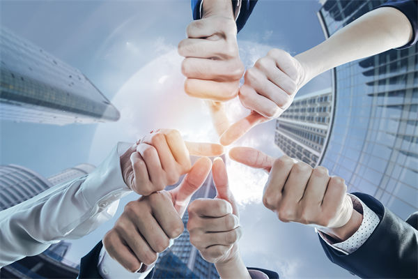 文化喊得響亮卻難聚人心，企業(yè)文化如何激活內(nèi)驅(qū)力？