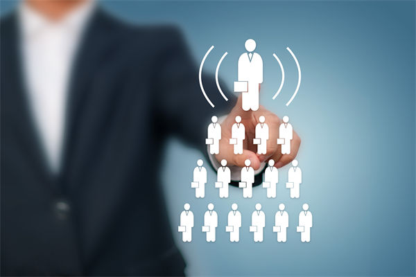 組織架構(gòu)跟著業(yè)務(wù)變總錯(cuò)位，效率越調(diào)越低怎么破？