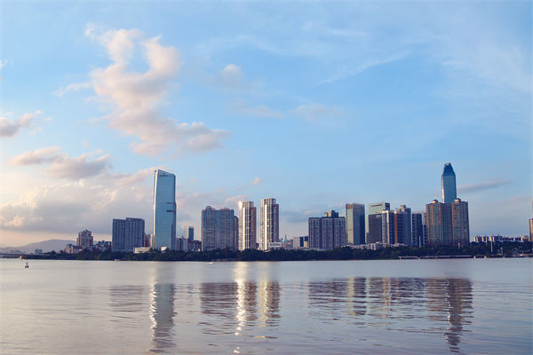 企業(yè)規(guī)模上去了管理卻跟不上，惠州企業(yè)管理咨詢(xún)能補(bǔ)短板嗎？