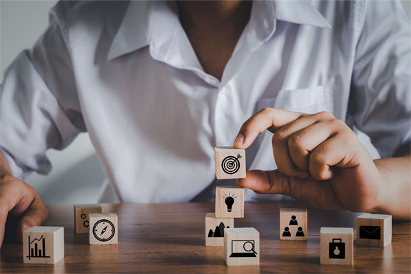 專業(yè)的戰(zhàn)略咨詢推薦公司，能落地資源精準(zhǔn)配置的哪家好？