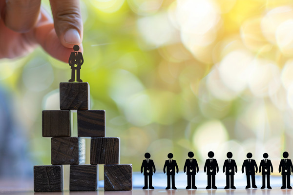 重慶人力資源管理咨詢公司推薦，能破解技能人才斷層難題么？